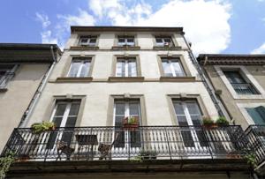 The Apartments, Rue Barbès