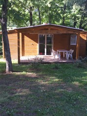 Camping Les chalets du lac**