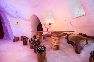 Village Igloo Blacksheep Chamrousse