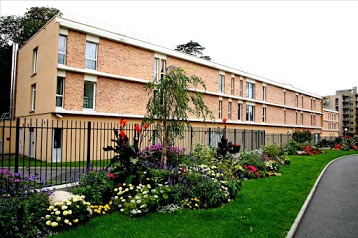 La Maison de l'Alisier | Foyer d'accueil médicalisé Adef Résidences