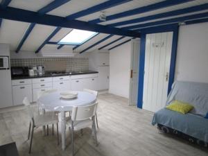 Rental Apartment Evariste Baignole 5