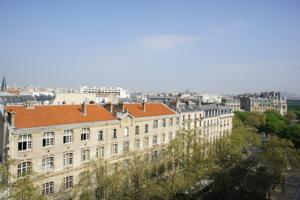 Artist Studio View Eiffel Tower