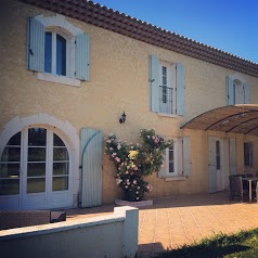 La Bastide Des Muses / Chambres D'hôtes Et Maison De Vacances