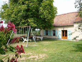 Au Gîte de l'Hoste N°TG458A Chez Philémon entre gorges de l'Aveyron et vallée du Lot