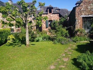 Gite Aveyron l' Oiseau sur la Branche