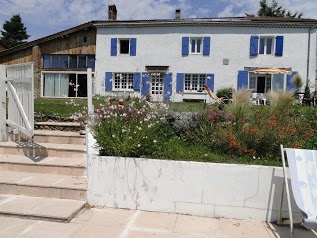 Espace L'Aiguète : chambre d'hôtes, gite, lieu de soins et de ressourcement.