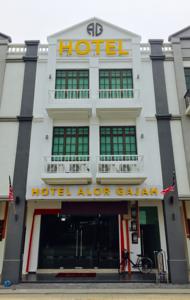 HOTEL ALOR GAJAH