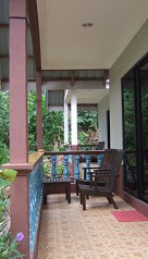 Fiqthya Chalet And Café