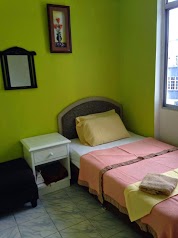 ADAM PENANG HOMESTAY GELUGOR