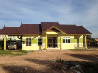 Dhamiral Homestay