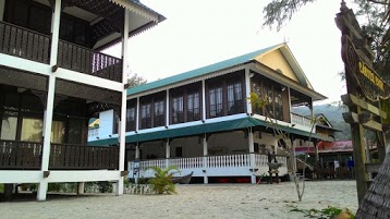 Carver Cove Resort