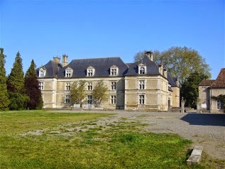 Institutions School And Educational Sainte-Bernadette