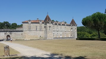 Château de Cazeneuve