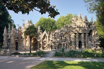 Palais Idéal du Facteur Cheval