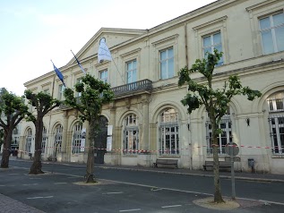 Mairie de Chinon