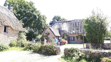 Dolmen de Kerbourg