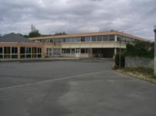 Middle School Pierre De Montereau