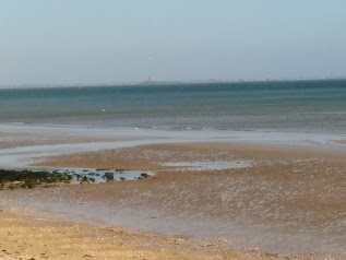 Gite Quinéville Front de mer Les pieds dans l'eau