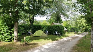 Camping** des bords de Loue