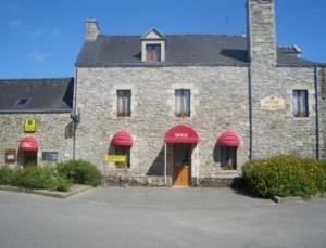 Logis Auberge Saint Hernin