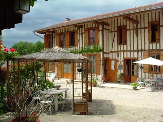 La Cour en bas - Chambres d'hôtes