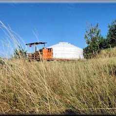 Bastier, camping à la ferme, gîtes, yurts en chambres et table d'hôte