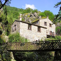 Gite du Pont Vieux - Maison de caractère Antraigues - location saisonnière vacances