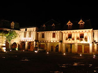 Camping Les Chalets sur la Dordogne